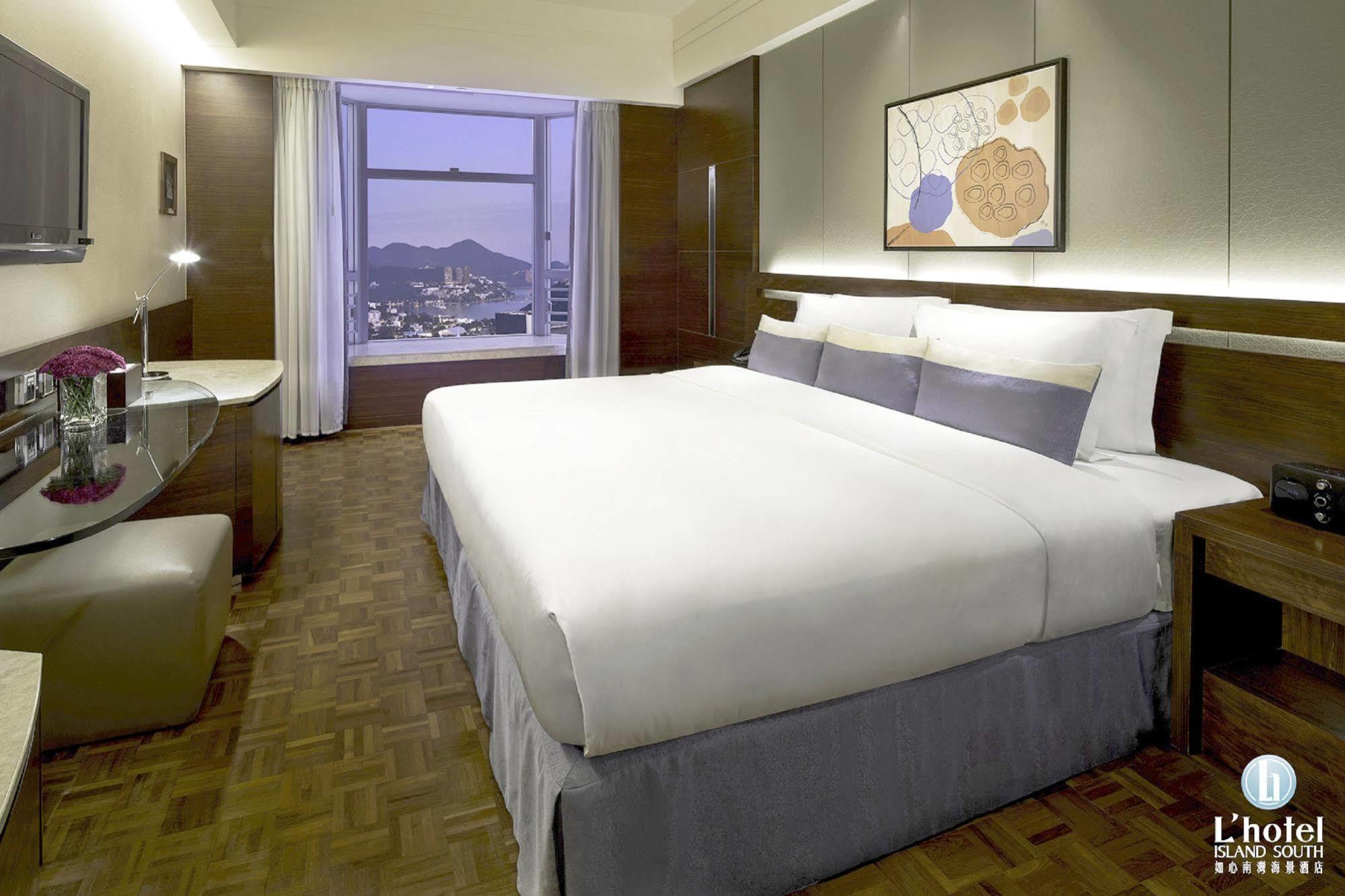 Nina Hotel Island South Hong Kong Ngoại thất bức ảnh